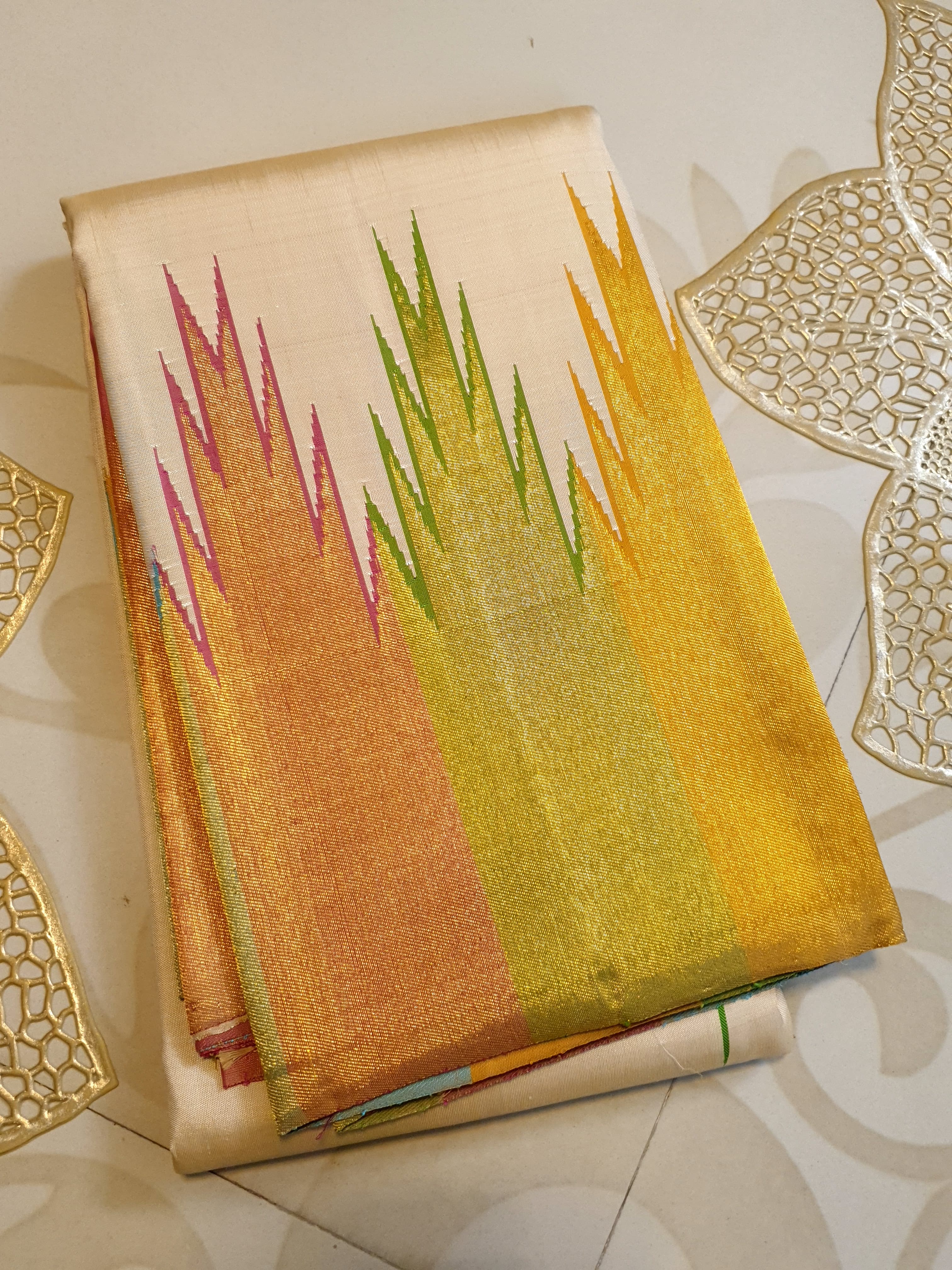 Off-White Cream and Pink Kanchipuram Handloom Bridal Silk Sarees